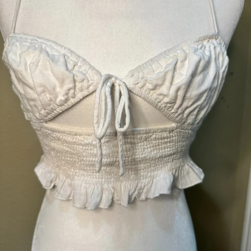 Set of 2 PRINCESS POLLY Adjustable Crop Tops with Bonus Scrunchie! - 4 - Picture 5 of 15